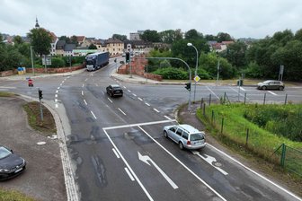 Riss-Sanierung in Rochlitz: Brückenplatz dicht - In Rochlitz wird der Brückenplatz wegen einer Riss-Sanierung teilweise gesperrt.