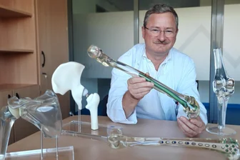 Rochlitz: Chefarzt spricht über künstliche Gelenke - Chefarzt Erik Hauffe spricht am 15. April über künstliche Gelenke.