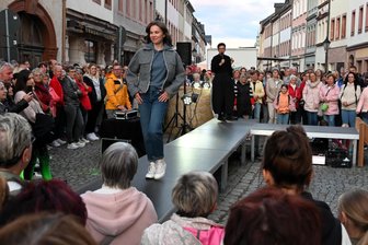Rochlitz hat 2026 drei gute Gründe zu feiern - Neben Live-Musik und Show-Einlagen gehören Modenschauen zum Händlerherbst.