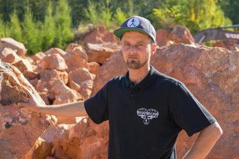 Rochlitzer Berg: Umbruch im Steinbruch - Frank Weidt ist Steinmetz und Betriebsleiter der Rochlitzer Porphyr GmbH.
