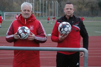 Rochlitzer Fußballer tauschen erneut den Trainer aus - Martin Kreher (l.) und Silvio Weißhuhn bildeten nur für wenige Monate ein Trainergespann beim BSC Motor Rochlitz.