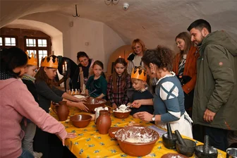 Rochlitzer Schlossküche wird zum Backparadies - „Das große Backen“ auf Schloss Rochlitz hat seinem Namen alle Ehre gemacht. Etliche Bäcker waren dabei.