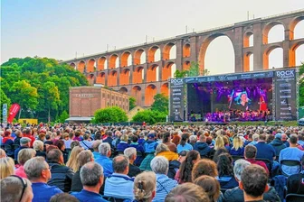 Rock Classics an der Göltzschtalbrücke: Das größte Open-Air im Vogtland ruft - Die Rock Classics an der Göltzschtalbrücke sind am Pfingstsamstag Kult. Diesmal setzt das größte Open-Air im Vogtland besonders auf Duette.