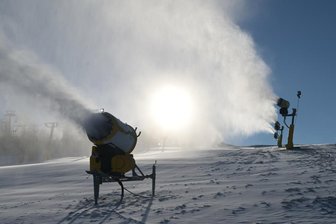 Rodelbahn und Lichterfahrt: Die Ski-Arena Eibenstock zum Jahresende -