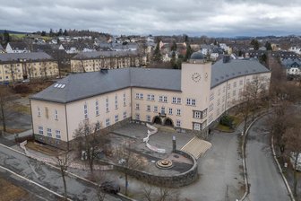 Rodewisch: Neue Mülltrennsysteme fürs Gymnasium - Das Johann-Heinrich-Pestalozzi-Gymnasium Rodewisch hat einen rührigen Förderverein.