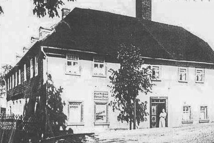 Rodewischer Bäckerei mit über 250-jähriger Geschichte - Historische Ansicht der "Wernerschen Bäckerei", die 1769 gegründet wurde. Standort wurde ein Gebäude des früheren Rodewischer Messingwerkes. Repro: David Rötzschke
