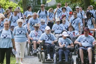 Rolli-Tour führt von der Chemnitzer City nach Euba - 2019 sammelten die Bewohnerinnen und Bewohner mit ihrer Tour für ein Wasserspiel.