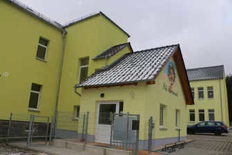 Rosenbach beschließt Wärmeplanung - Im Bau befindet sich das Nahwärmenetz in Syrau. Hier soll zukünftig auch der Kindergarten mit versorgt werden.