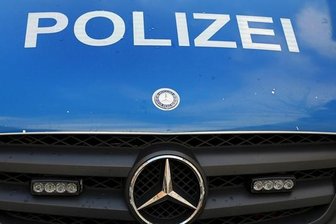 Roßwein: Sattelzug bleibt stecken - 30.000 Euro Schaden -