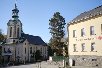 Rot-Kreuz-Museum Beierfeld widmet sich dem Thema „Frauen im Krieg“ - Im Sächsischen Rot-Kreuz-Museum Beierfeld wird am Freitagnachmittag eine neue Sonderschau eröffnet.