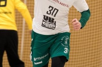 Rotation verkauft sich teuer, Freiberger jubeln - Hausaufgabe gelöst: Robert Leo Jehmlich steuerte gegen Döbeln vier Tore zum 33:30 bei.