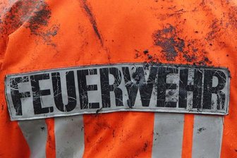 "Rotlicht"-Alarm in Glauchau - Warnlampe löst Großeinsatz der Feuerwehr aus - 