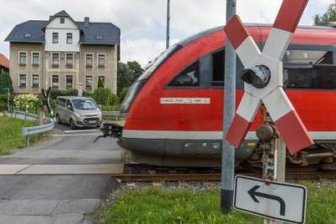 Rotlichtsünder zwingt Erzgebirgsbahn zur Gefahrenbremsung -