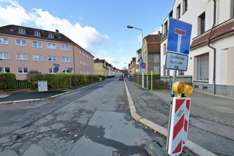 Rudolf-Breitscheid-Straße in Zwickau: Kaputter Straßenabschnitt wird saniert - Zwischen Pestalozzistraße und Erich-Mühsam-Straße wird 2026 gebaut.