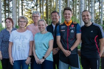 Rückkehr zur Normalität ist das Ziel - Der neue Vorstand der WSG Rodewisch: von links Bettina Flügel, Angela Seidel, Vorsitzender Veiko Seidel, Grit Georgi (Schriftführerin), Adrien Limbecker, Fabien Limbecker und Alexander Rink. Beim Fototermin fehlte Kerstin Tiepmar. 