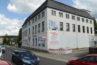 Rückschlag für Projekt H 34 in Ellefeld - Für Ende Juli war der Baustart am bisherigen Gebäude des Ellefelder Markts geplant. Daraus wird erst einmal nichts.