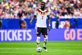 Rüdigers Zukunft geklärt: Real Madrid verlängert Vertrag - Antonio Rüdiger bleibt bei Real Madrid.
