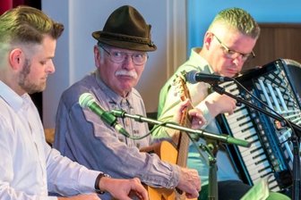 Rund 100 Besucher erfreuen sich in Stadthalle an Heimatklängen -
