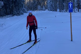 Runter von der Couch, rein in die Skischuhe: Loipen-Expertin aus dem Vogtland verrät schönste Touren - Melanie Weiß ist auch an diesem Wochenende wieder in der Loipe. Ihre Erfahrungen teilt sie im Loipenbericht mit.