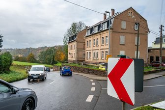 S 201 in Mittweida ab morgen dicht: Was auf Schüler, Rettungsdienst und Pendler zukommt - Die Fahrbahn der S 201 in Mittweida wird ab Donnerstag erneuert.