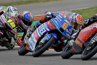 Sächsischen Motorrad-Team: Der WM-Titel bleibt die Vision - Der Japaner Ryusei Yamanaka (Nummer 6) vom PrüstelGP-Team im Rennen der Moto3-WM auf dem Sachsenring.