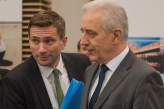 Sachsen erwartet Rekord-Haushalt - Martin Dulig (SPD/links) und Stanislaw Tillich (CDU).