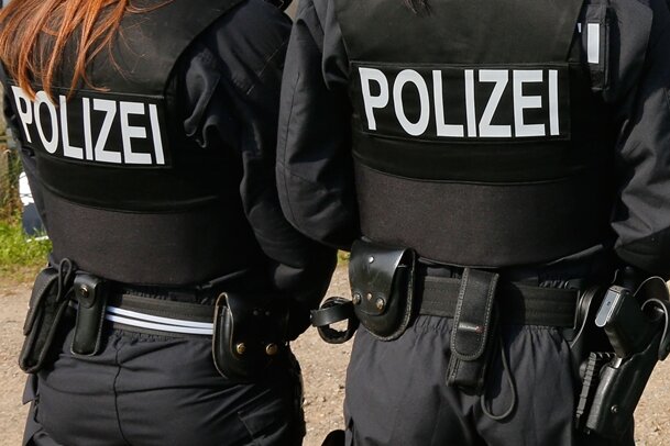 Sachsen gründet Spezialeinheit zu Gewalt an Asyl-Unterkünften - 