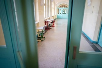 Sachsen schließt Schulen und Kitas: Nur begrenzte Notbetreuung - 