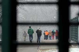 Sachsen stockt Kapazität für ankommende Flüchtlinge auf -