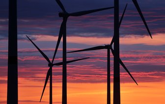 Sachsen testen erfolgreich schwimmende Windräder -