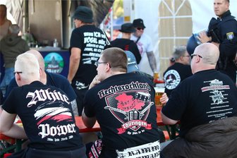 Sachsen vor den Wahlen: Zahl rechtsmotivierter Angriffe steigt um ein Fünftel - Rechtsmotivierte Angriffe haben im vergangenen Jahr in Sachsen deutlich zugenommen.