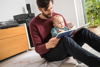 Sachsen warten zwei Monate aufs erste Elterngeld: Wichtige Schritte und Fallstricke im Überblick - Nirgendwo in Deutschland nehmen so viele Väter Elterngeld in Anspruch wie in Sachsen - und genießen dadurch die Zeit mit ihrem Baby.