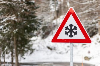 Sachsen: Wetterdienst rechnet mit Regen und Glatteis am Montagmorgen -