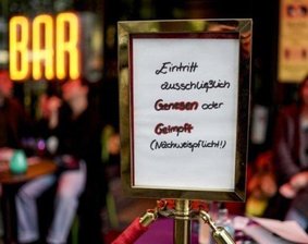 Sachsen will Corona-Einschränkungen verlängern - Sachsen wird die gegenwärtigen Corona-Einschränkungen über den 12. Dezember hinaus beibehalten.