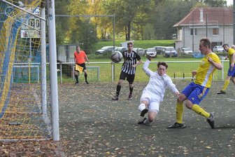 Sachsenklasse: Stollberger Fußballer wollen guten Saisonauftakt veredeln - In der vergangenen Saison gab es für den FC Stollberg beim SV Blau-Gelb Mülsen nichts zu holen.