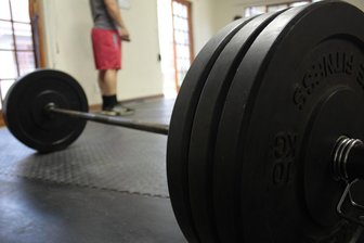 Sachsenmeisterschaft im Kraftdreikampf: Gold und Bronze gehen ins Vogtland -