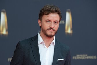 Sachsenpokal VfB Empor gegen Dynamo  Dresden: Sendet Tommi Schmitts Podcast "COPA TS" aus Glauchau? - Tommi Schmitt zählt zu Deutschlands erfolgreichsten Podcastern.