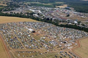 Sachsenring-Grand-Prix: Polizei zieht positives Fazit - Auch in diesem Jahr reisten viele Fans an, um auf dem Ankerberg zu campen.