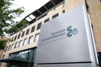 Sachsens Ärzte fordern Neustart der Gesundheitsreform - Die Landesärztekammer dringt auf einen grundlegenden Neustart der Gesundheitsreform (Archivbild)