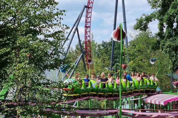 Sachsens Freizeitparks starten in neue Saison: Preisanstieg - Der Freizeitpark Plohn ist bei Jung und Alt beliebt.