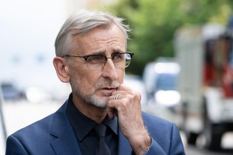 Sachsens Innenminister: Kein Automatismus bei Waffenentzug - Sachsens Innenminister Armin Schuster hat die Regelungen für einen Waffenentzug im Freistaat noch einmal klargestellt. (Archivbild)