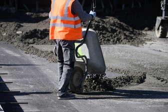 Sachsens Kommunen kürzen Bauausgaben um fast zehn Prozent - Den Kommunen bleibt immer weniger Geld für dringend notwendige Investitionen. (Symbolbild)