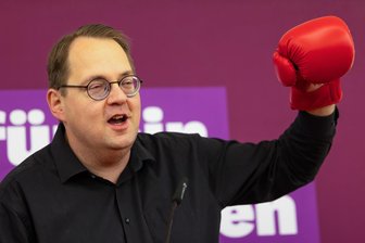 Sachsens Linke vor der Bundestagswahl: Herr Pellmann gegen das BSW - Wem der sächsische Linken-Spitzenkandidat Sören Pellmann bei der Bundestagswahl einen „guten linken Haken“ verpassen will, ist offen. Seine Partei steht nach dem Abgang vieler Ex-Mitglieder zum BSW für einen Moment geeint da.