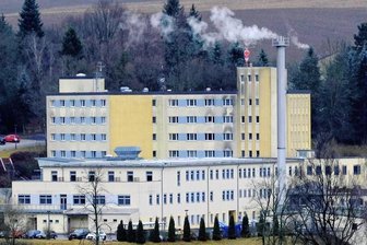 Sachsens Sozialministerin Köpping zum Gesundheitszentrum Reichenbach: "Wir arbeiten an einer guten Lösung" - Die insolvente Paracelsus-Klinik Reichenbach stellt Ende März ihren Betrieb ein. Für die integrierte ambulant-stationäre Grundversorgung soll ein Gesundheitszentrum aufgebaut werden. Doch das braucht Zeit.