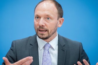 Sächsischer Bundestagsabgeordneter Marco Wanderwitz tritt ab: „Muss meine Familie und mich schützen“ - Marco Wanderwitz kandidiert nicht wieder für den Bundestag.