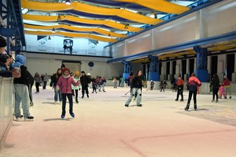 Saison in Icehouse im Erzgebirge geht zu Ende: Besucherzahlen stimmen zufrieden - Im Icehouse in Aue geht am Sonntag die Saison zu Ende.
