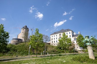 Saisonstart für thematische Stadtführungen in Plauen - Treffpunkt der ersten Führung ist an der Bastion am Schloss.