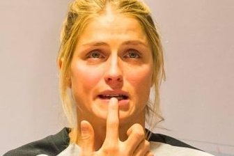 Saisonstart im Skilanglauf mit Zweifeln - Theresa Johaug aufgelöst auf der Pressekonferenz des Skiverbandes.