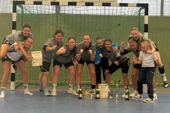 Saisonstart in allen Ligen: Das Handball-Erzgebirge erwacht - Höhepunkt der Saisonvorbereitung war für den SV Schneeberg der Turniersieg in Zwönitz. Foto: Kolbe/Verein