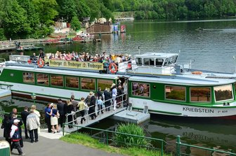 Sanierung am Hafen Kriebstein startet drei Wochen früher - Die Sanierungsarbeiten am Hafen an der Talsperre Kriebstein sollen nun bereits drei Wochen früher als geplant beginnen. Die Fahrgastschifffahrt ist derzeit wegen der Auflagen zum Infektionsschutz nicht in Betrieb.
